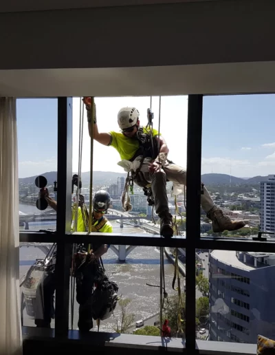 high rise window maintenance brisbane gold coast